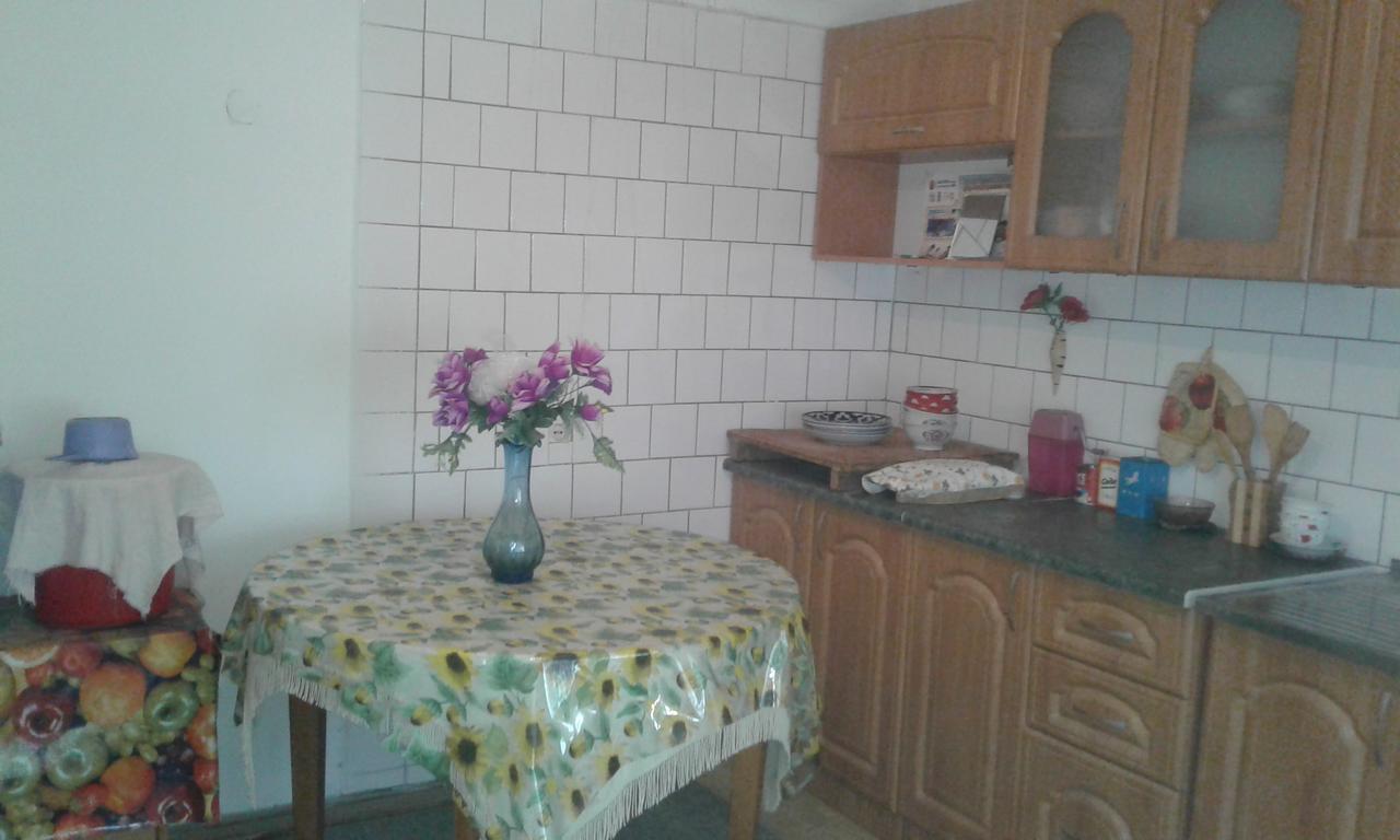 Bed and Breakfast Western House Qorowul Экстерьер фото